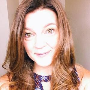 Meet your Posher, Jillian